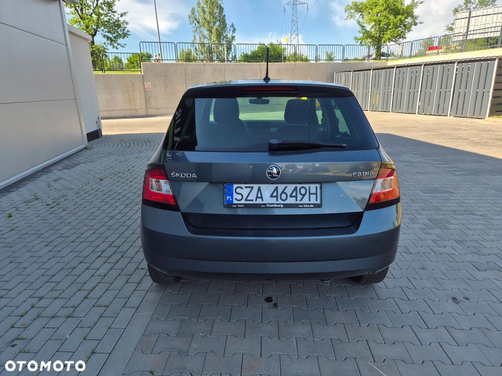 Skoda Fabia 1.2 TSI Style - 18