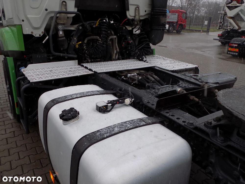 Mercedes-Benz 1848 4X4 HUD - 8