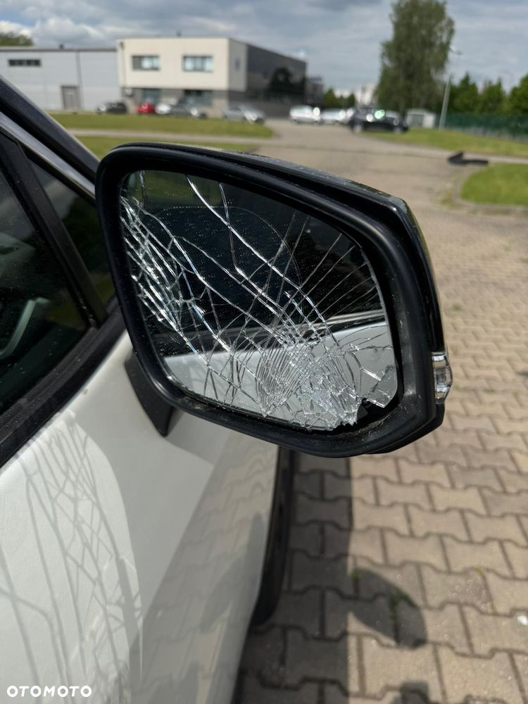 Toyota RAV4 - 24