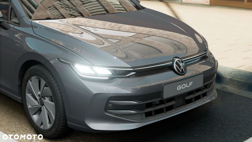 Volkswagen Golf - 10