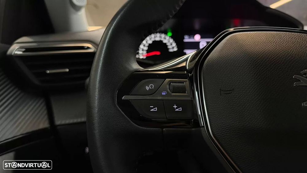 Peugeot 2008 PureTech 100 Style - 18