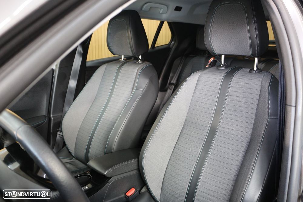 Peugeot 2008 1.5 BlueHDi Allure Pack - 30