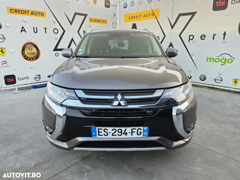 Mitsubishi Outlander 2.0 Litre DOHC MIVEC 4WD Instyle Navi - 2
