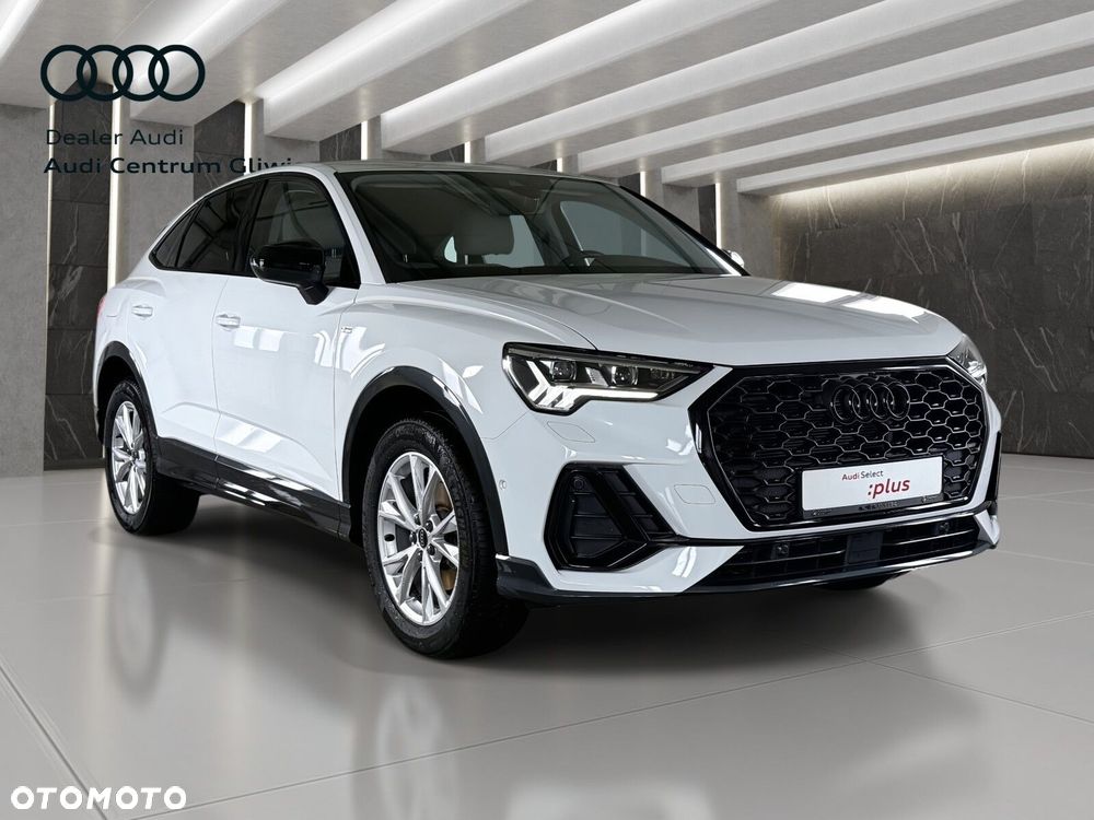 Audi Q3 Sportback - 10
