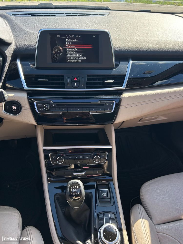 BMW 216 Gran Tourer d 7L Line Luxury - 13
