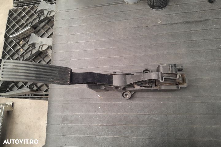 Pedala acceleratie A1693000104 A1693000104 Mercedes-Benz B-Class W245 - 2