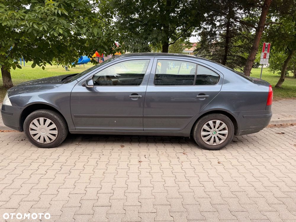 Skoda Octavia 1.6 Classic - 2