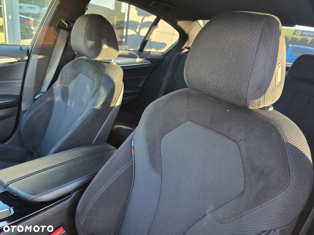 BMW Seria 5 520d MHEV M Sport sport - 21