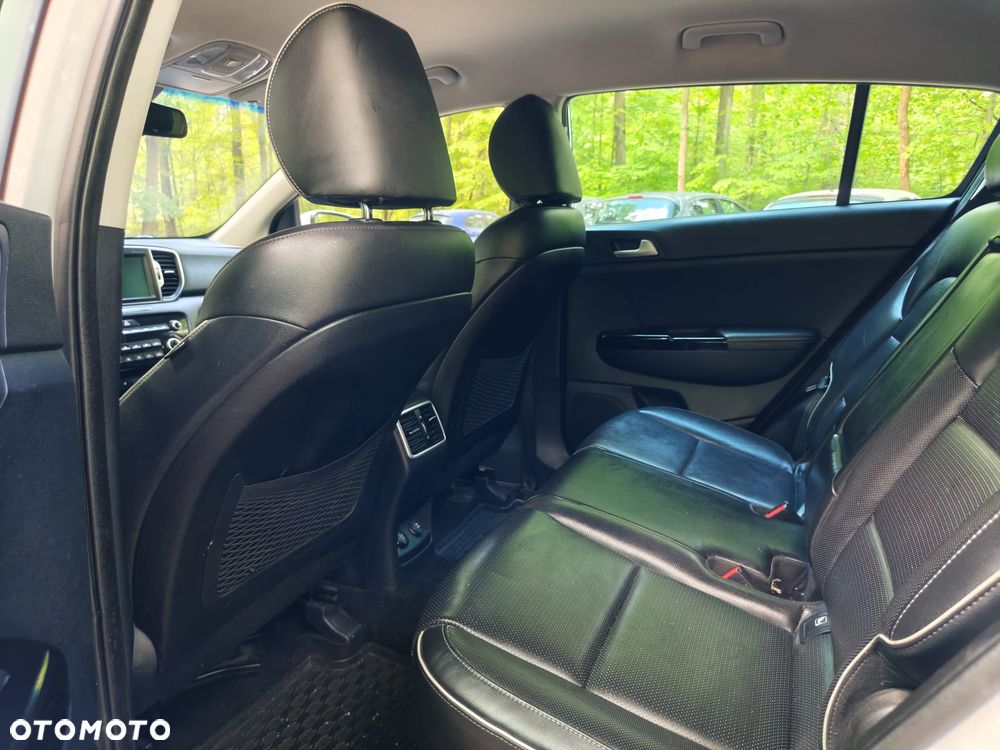 Kia Sportage 1.6 GDI 2WD DREAM-TEAM EDITION - 9