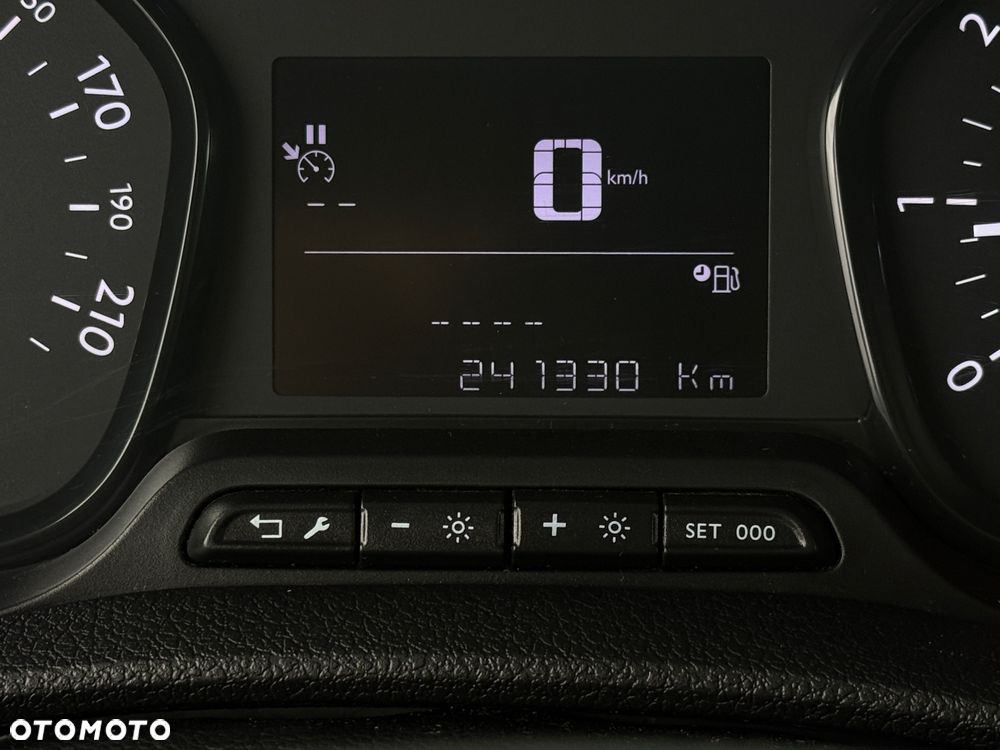 Toyota Proace Verso 2.0 D4-D Long Family - 17