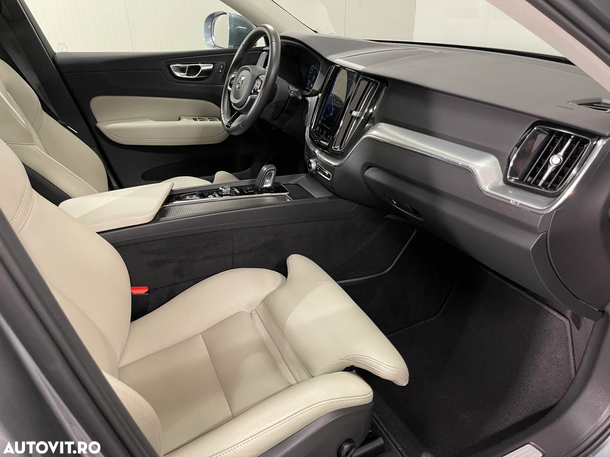 Volvo XC 60 T8 Twin Engine AWD Inscription - 10