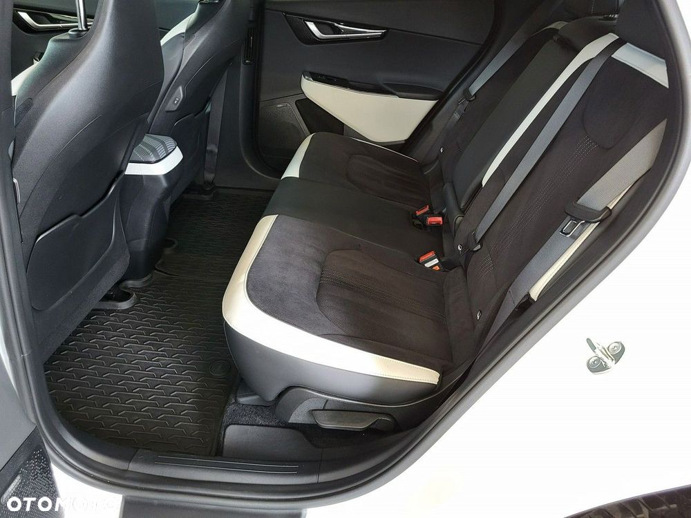 Kia EV6 - 13