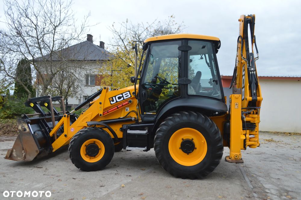 JCB JCB 3CX *2010/11* IDEALNA!!! - 3
