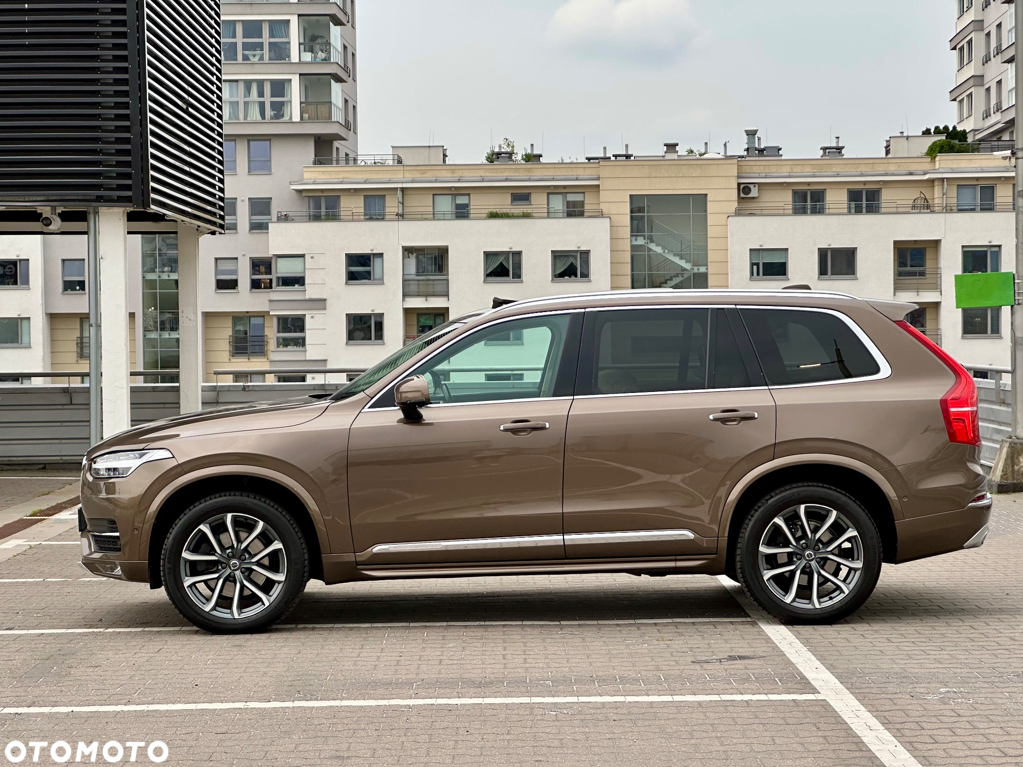 Volvo XC 90 D5 SCR AWD Inscription 7os - 10