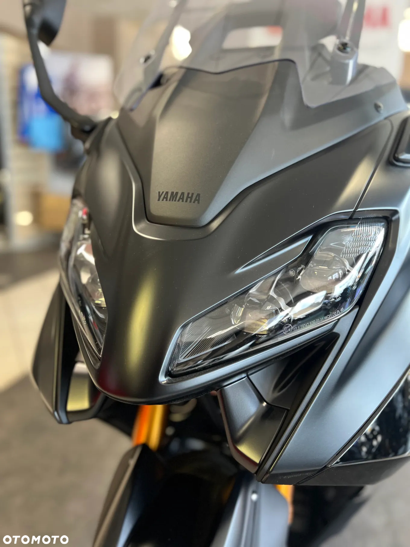 Yamaha Tmax - 15