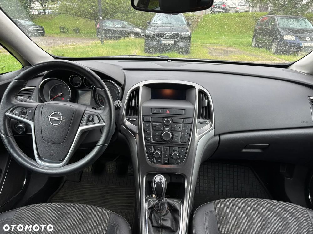 Opel Astra 1.6 Turbo Sport - 8