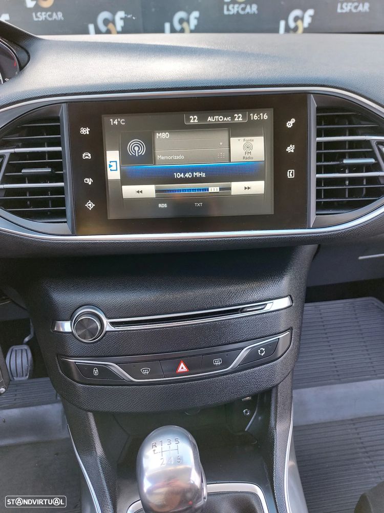 Peugeot 308 SW 1.6 e-HDi Allure J17 - 26