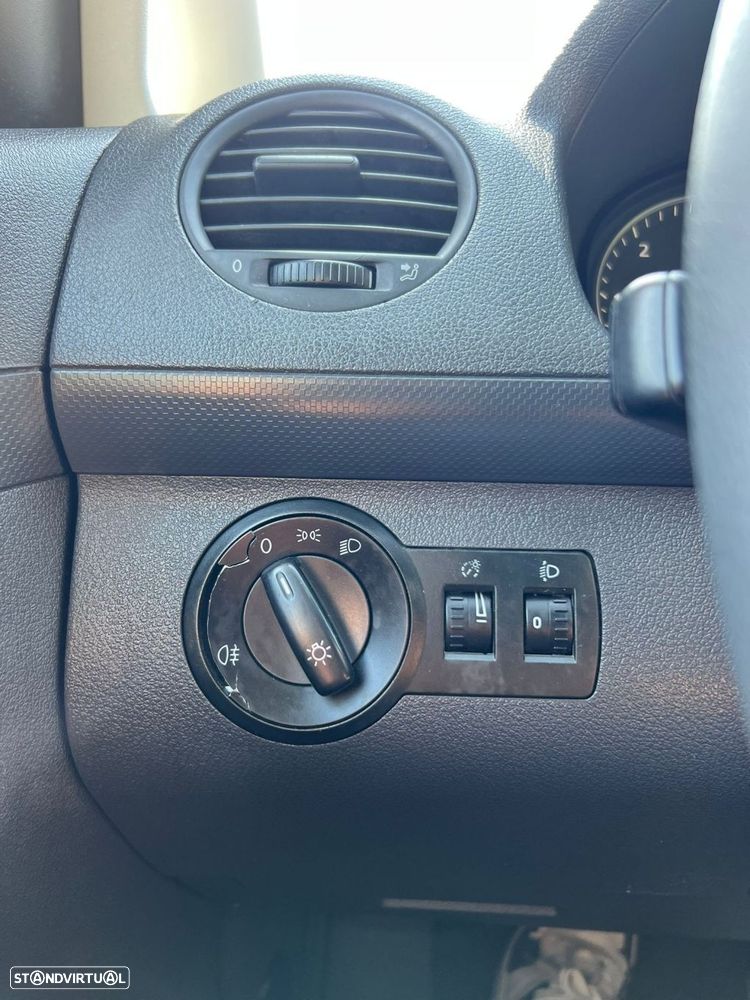 VW Caddy 1.6 TDi Extra - 26