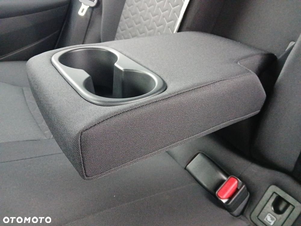 Toyota Corolla 2.0 Hybrid Comfort - 41