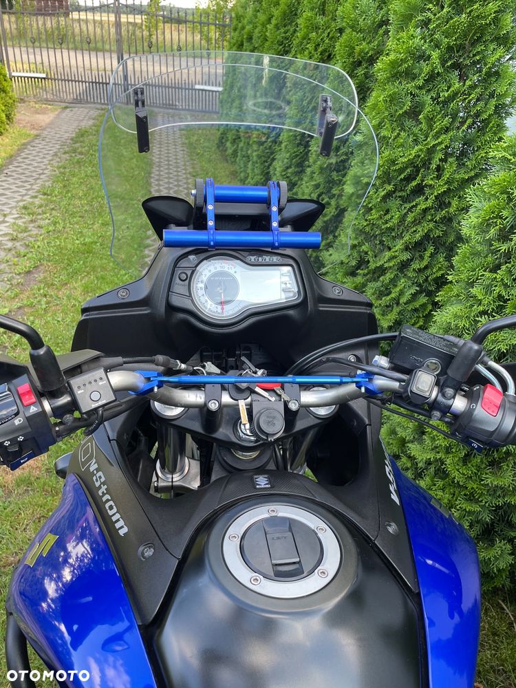 Suzuki V-STROM - 26