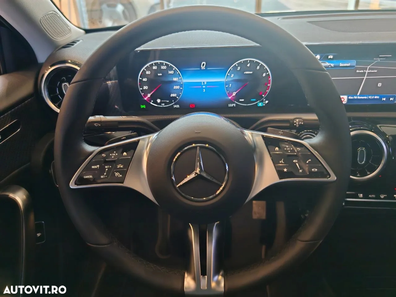 Mercedes-Benz A 180 MHEV 7G-DCT Sedan - 17