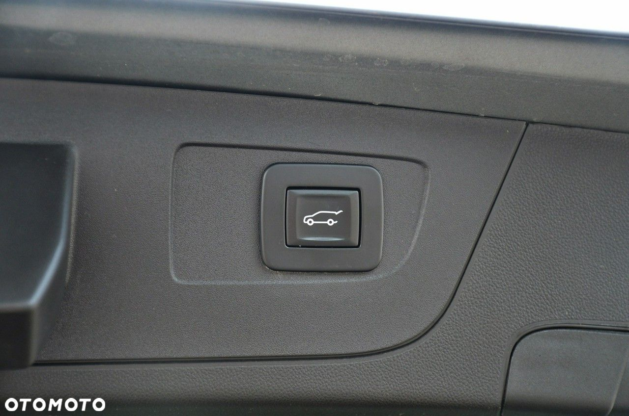 Opel Insignia - 13