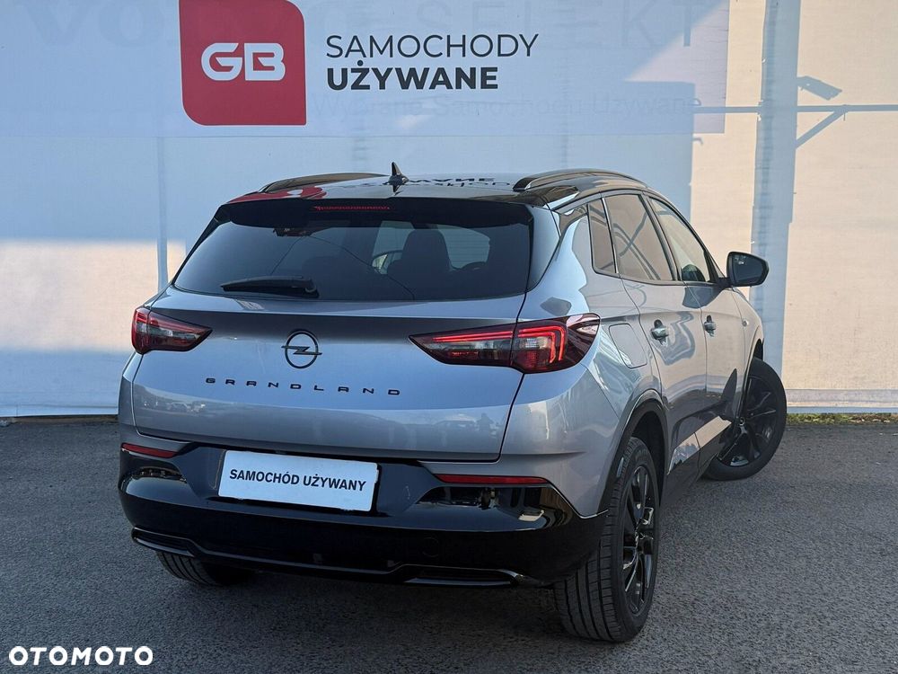 Opel Grandland 1.2 T GS Line S&S - 11
