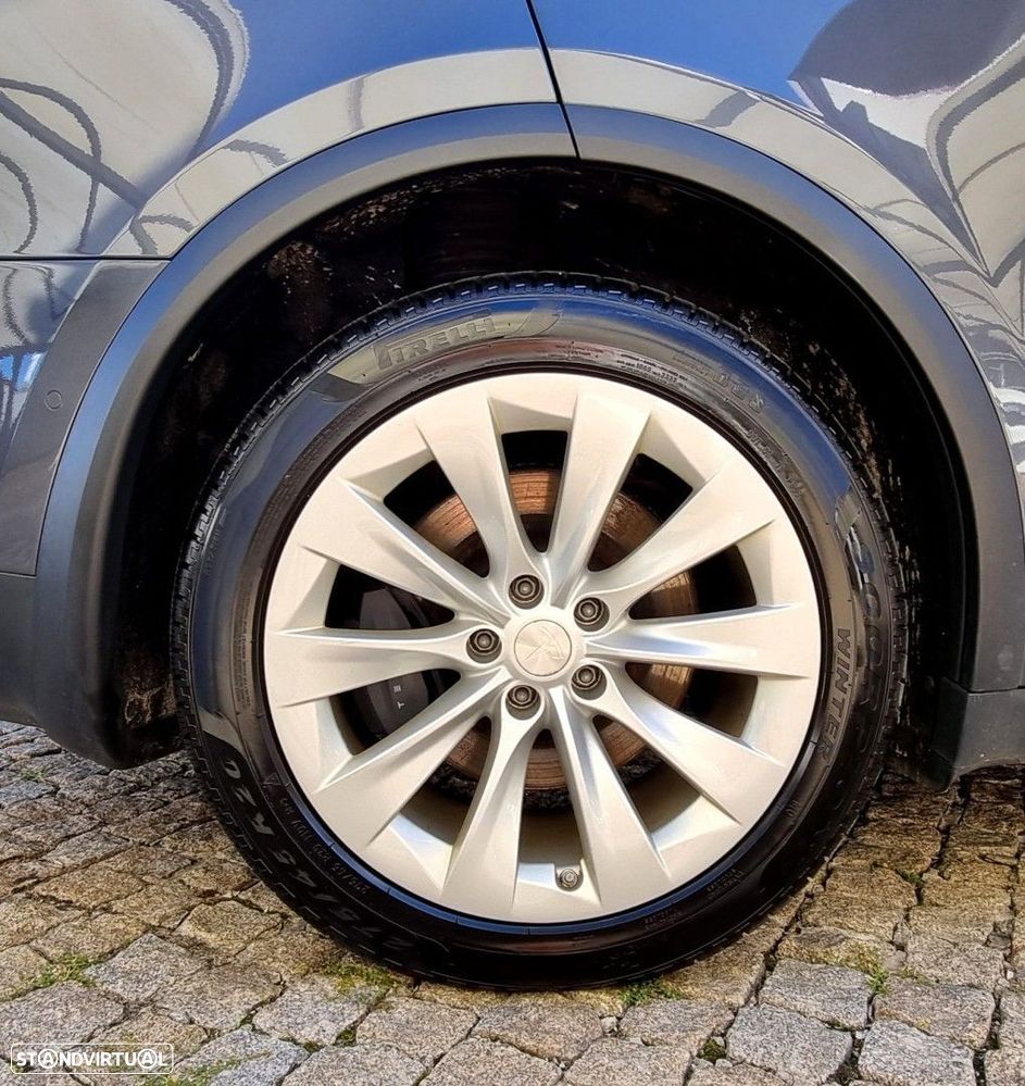 Tesla Model X Long Range - 3