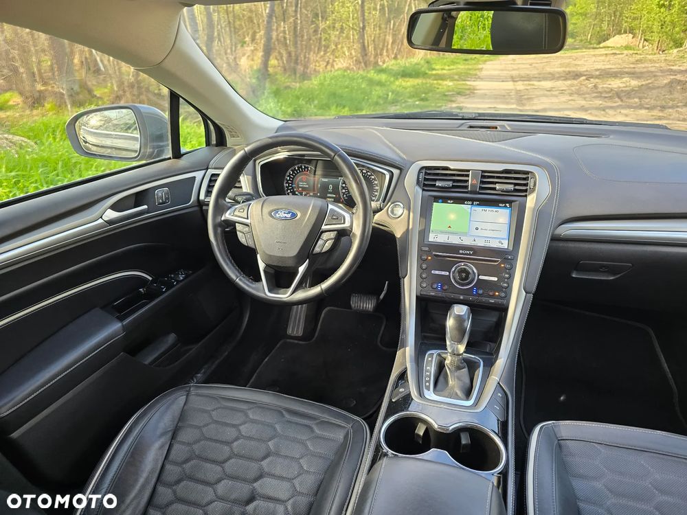 Ford Mondeo 2.0 TDCi PowerShift-Aut Allrad Vignale - 26
