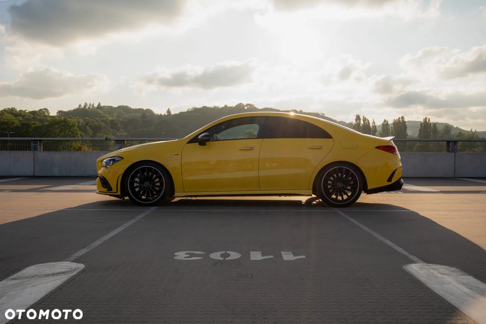 Mercedes-Benz CLA AMG 35 4-Matic 7G-DCT - 3