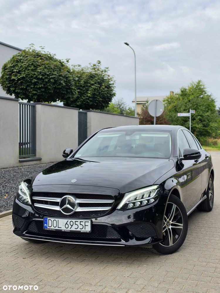 Mercedes-Benz Klasa C 180 9G-TRONIC - 18