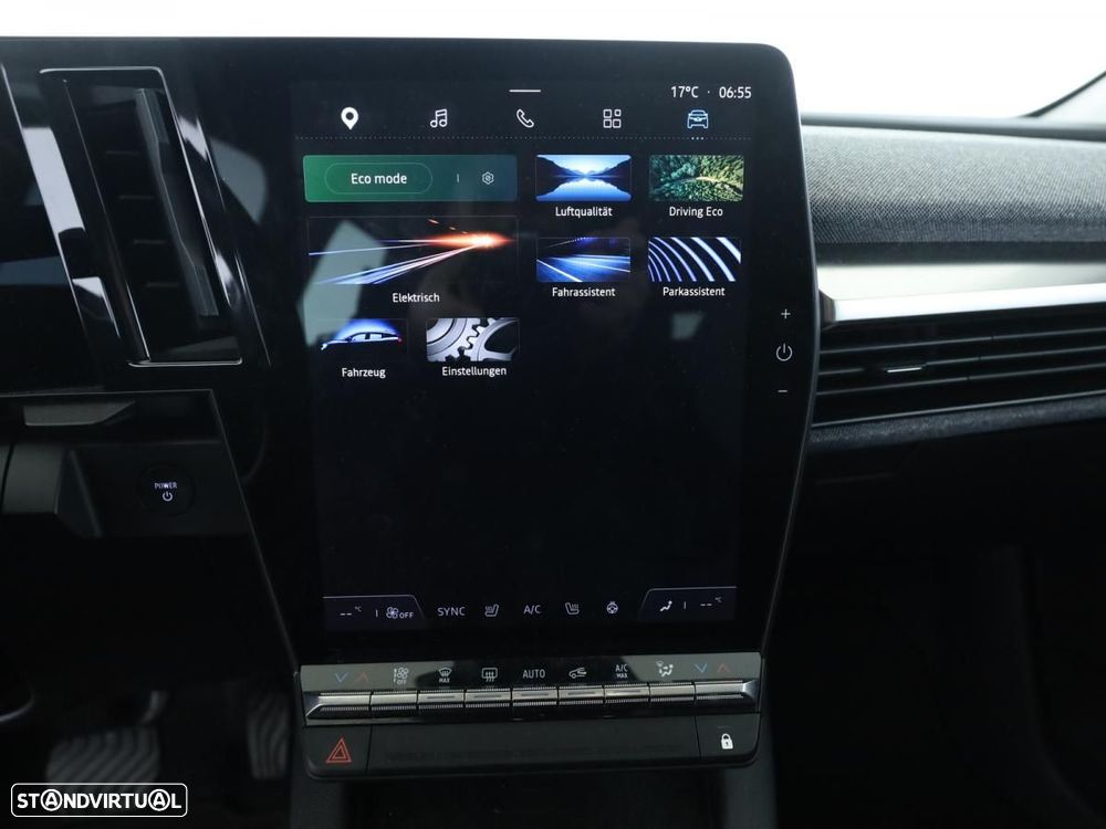 Renault Mégane E-Tech - 3
