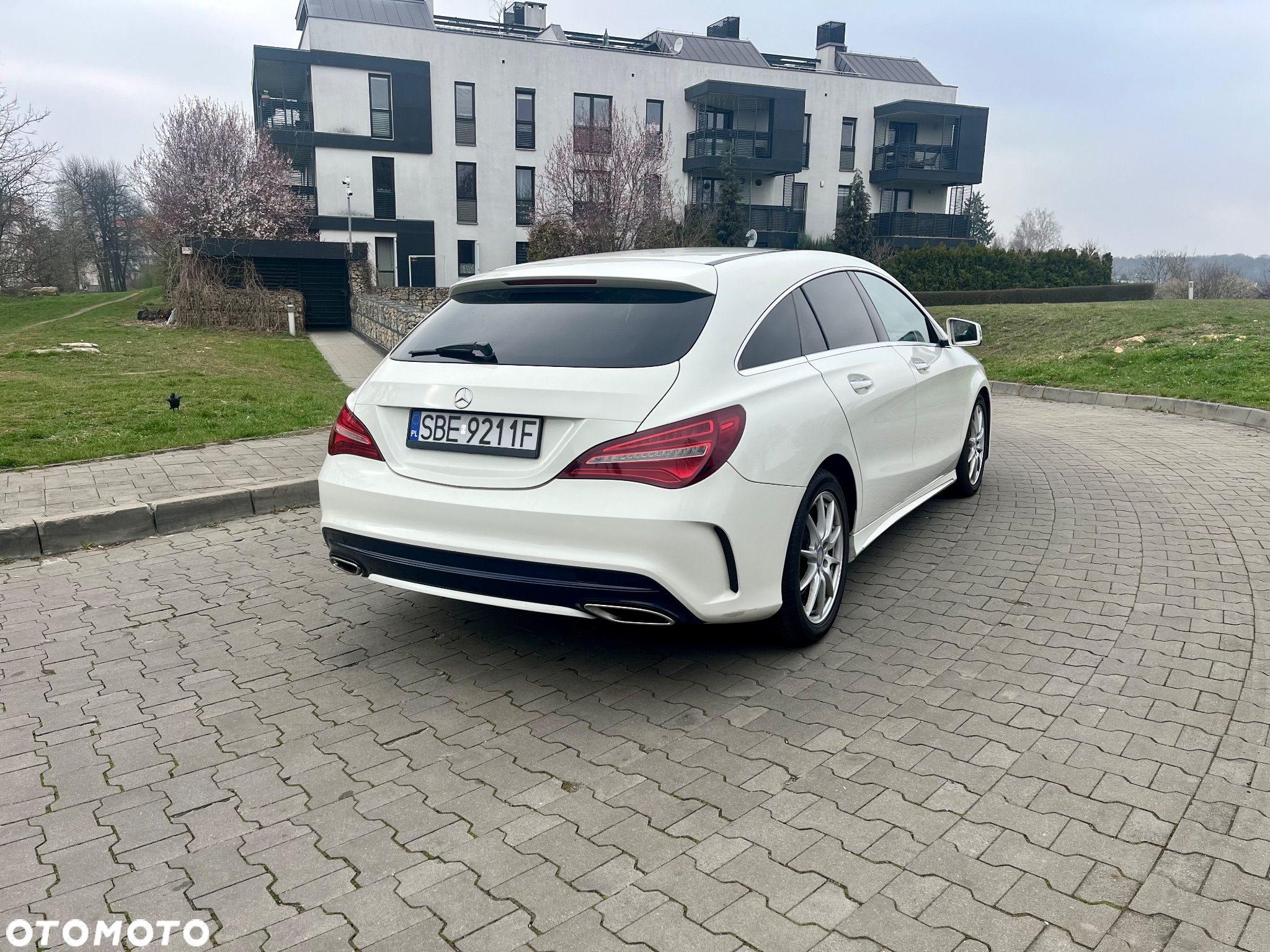 Mercedes-Benz CLA 180 d 7G-DCT AMG Line - 6