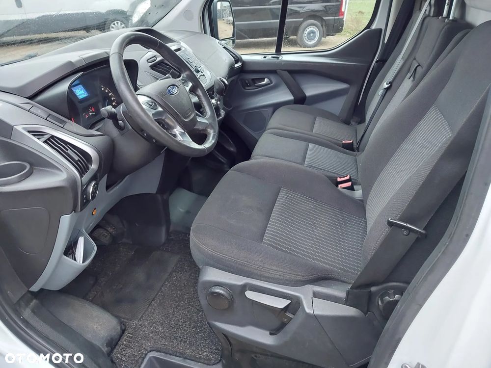 Ford Transit custom - 25