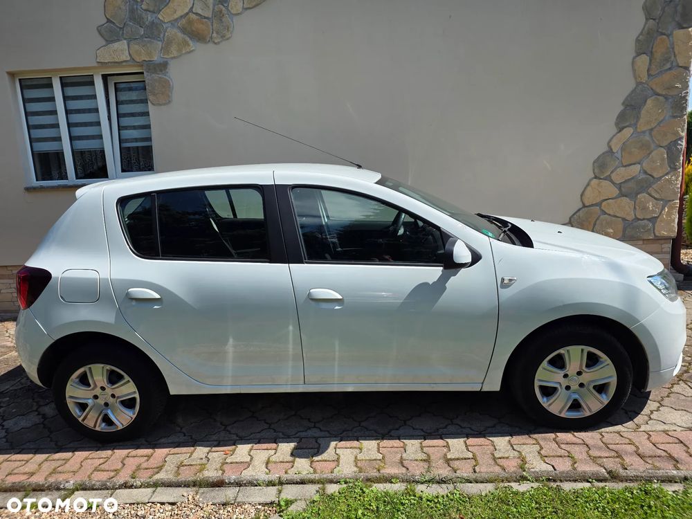 Dacia Sandero TCe 90 S&S Laureate - 4