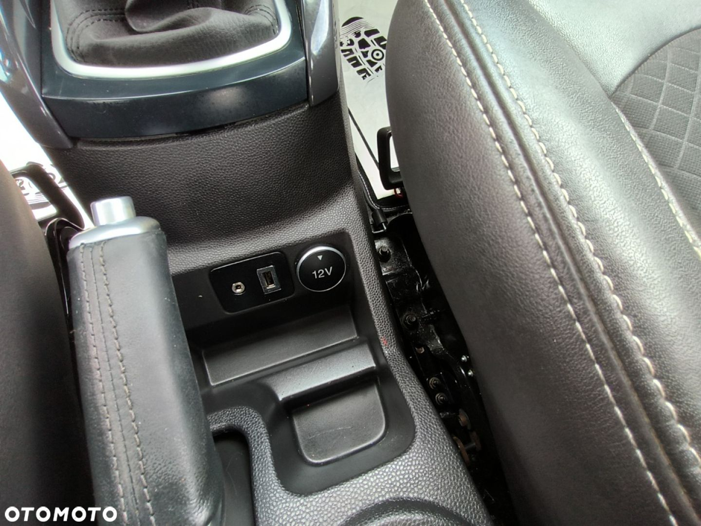 Ford EcoSport - 12