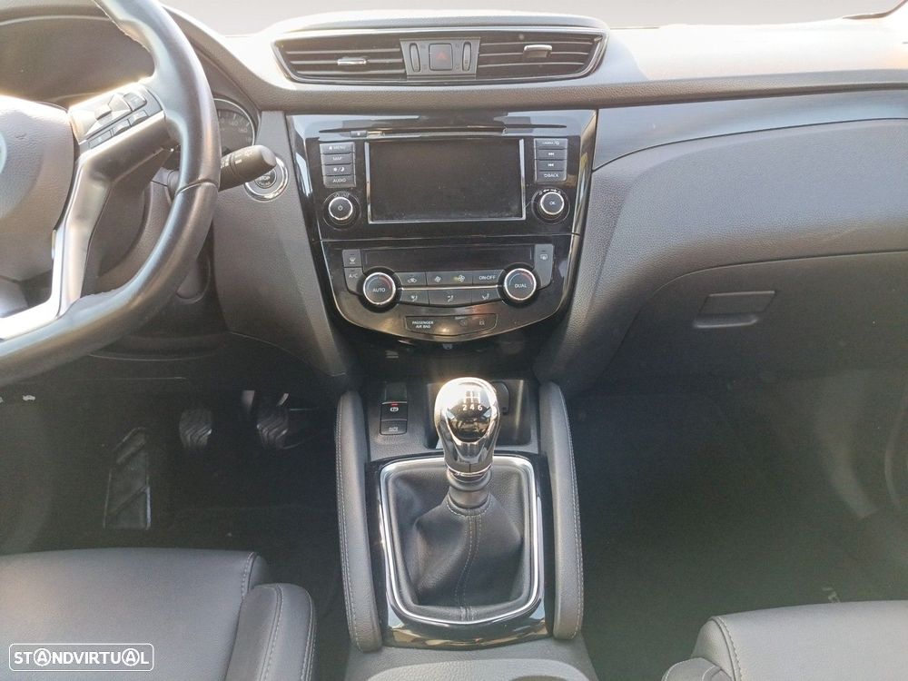 Nissan Qashqai 1.5 dCi N-Tec - 11