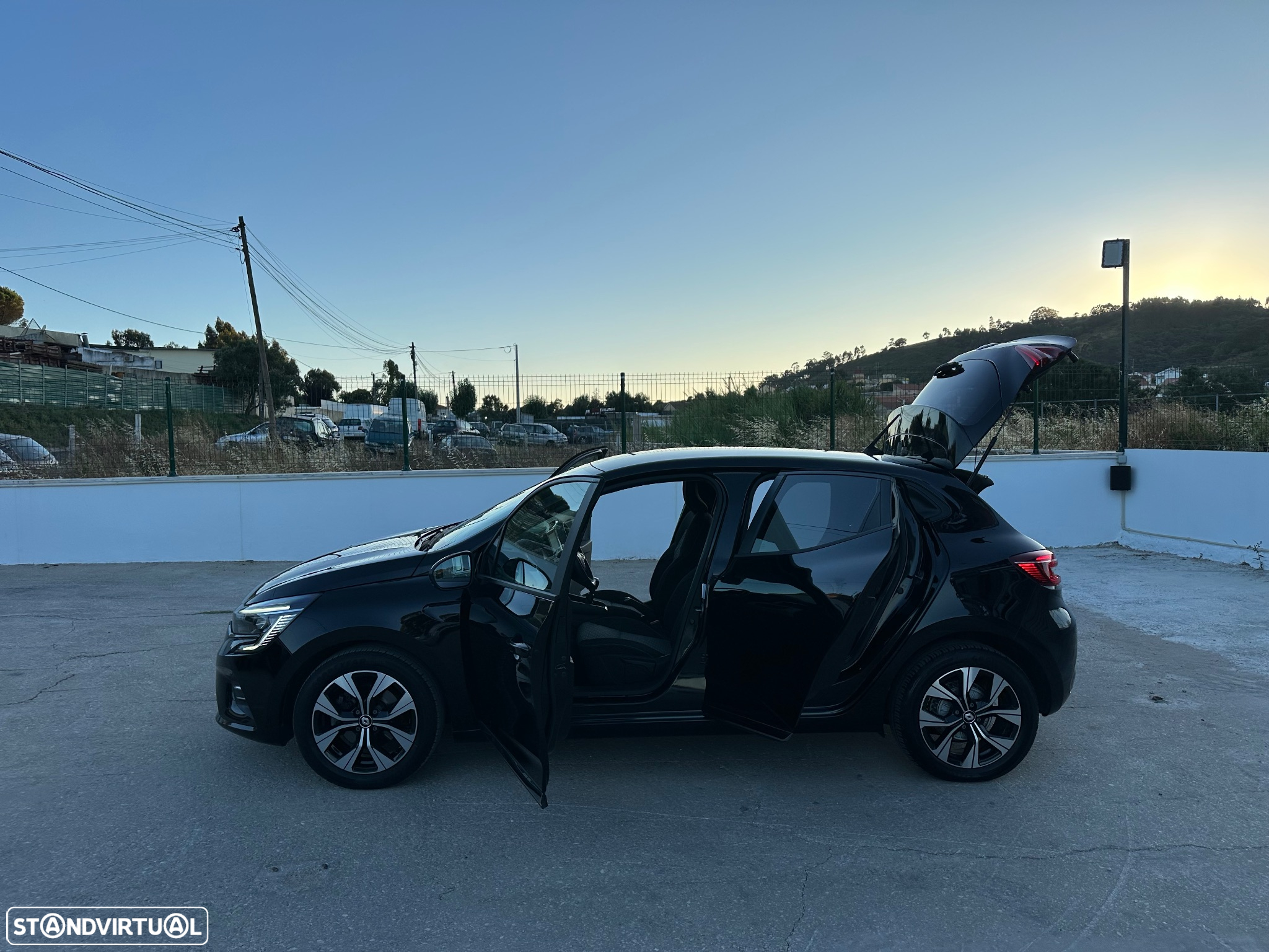 Renault Clio 1.5 Blue dCi Evolution - 27