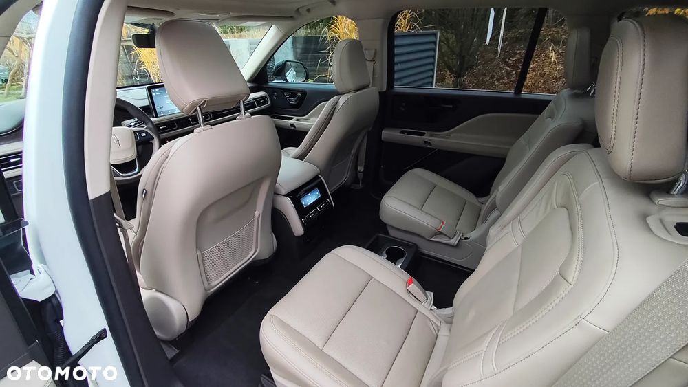 Lincoln Aviator - 15