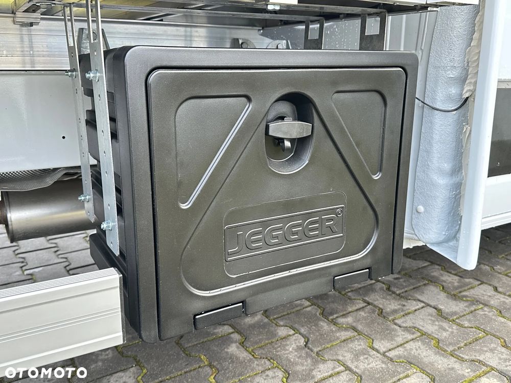 Renault Master 2.0 dCi 170 KM E-VI - 24