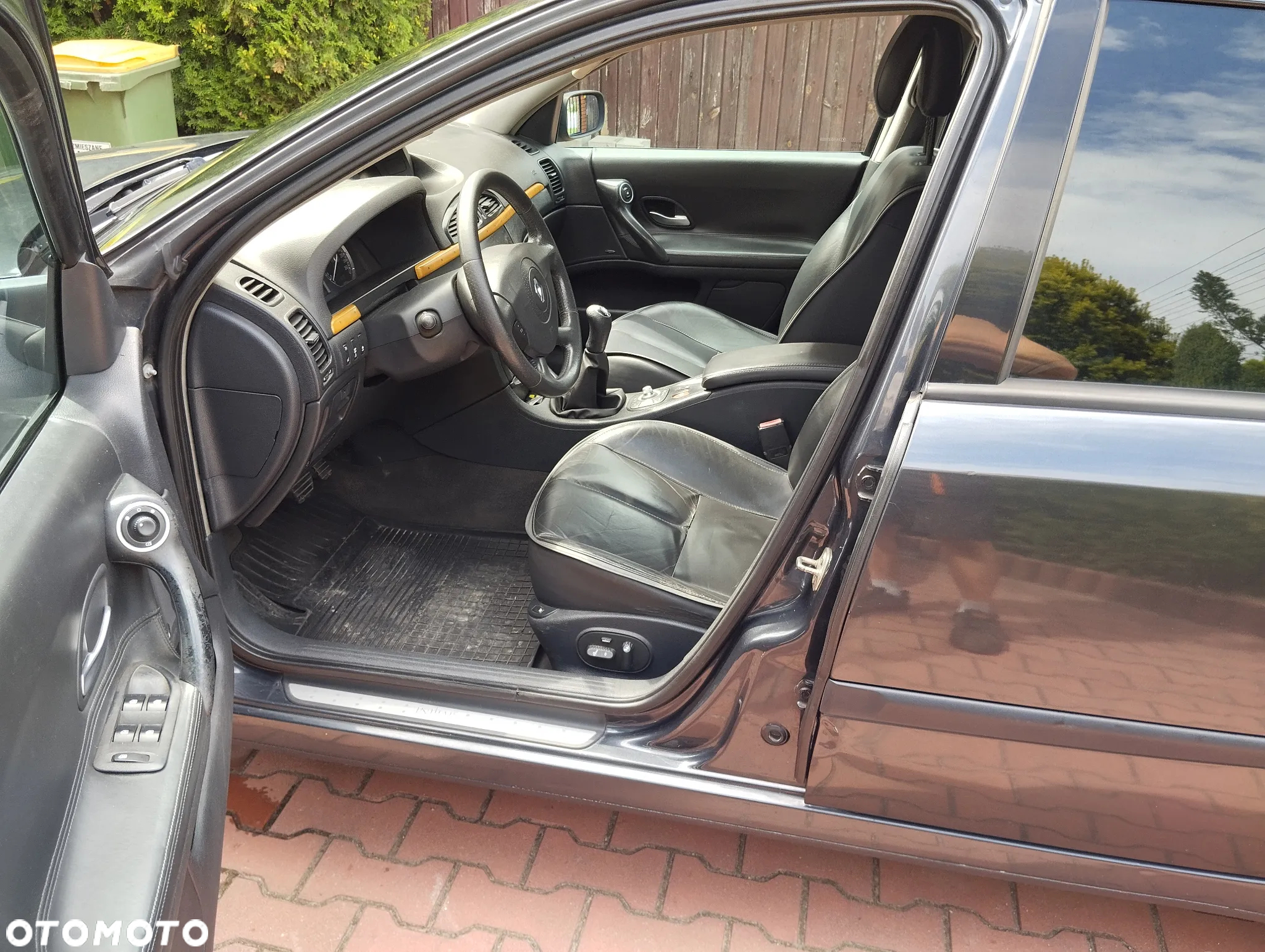 Renault Laguna 2.0 Initiale - 9