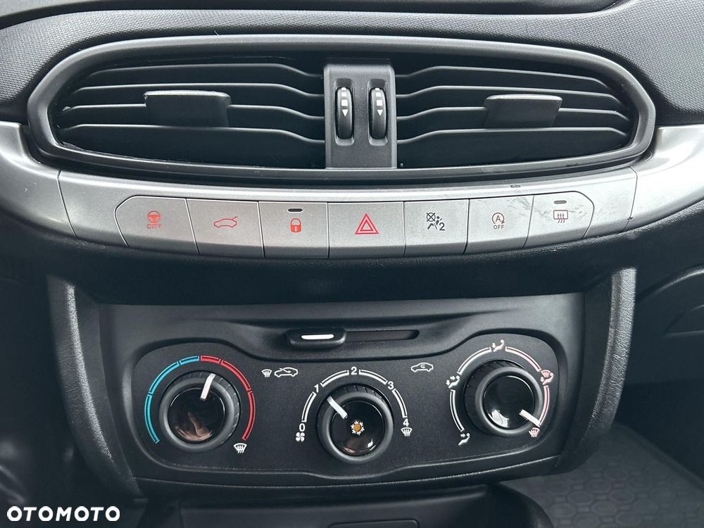 Fiat Tipo 1.4 16v Pop - 17