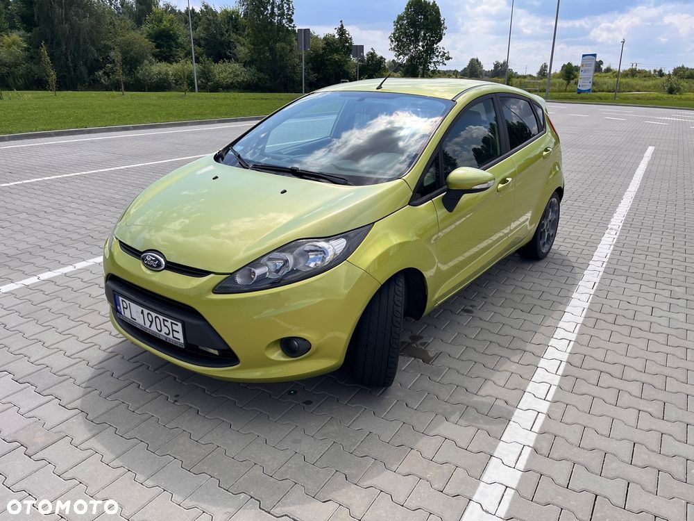 Ford Fiesta 1.6 TDCi DPF Ghia - 7