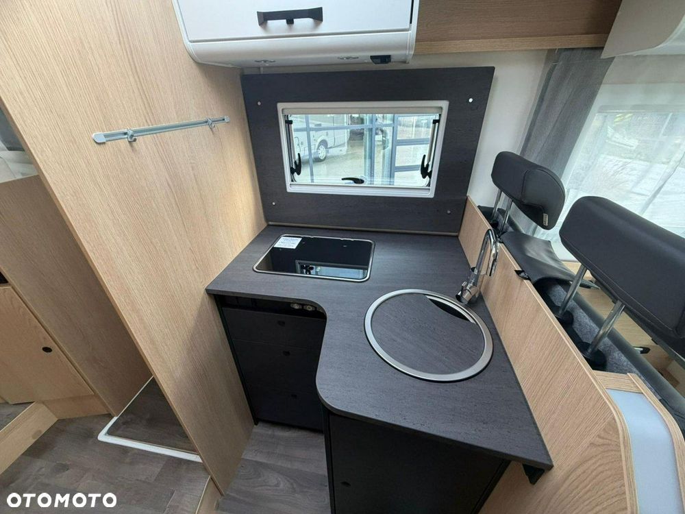 Sunlight T680 Adventure Edition - 14