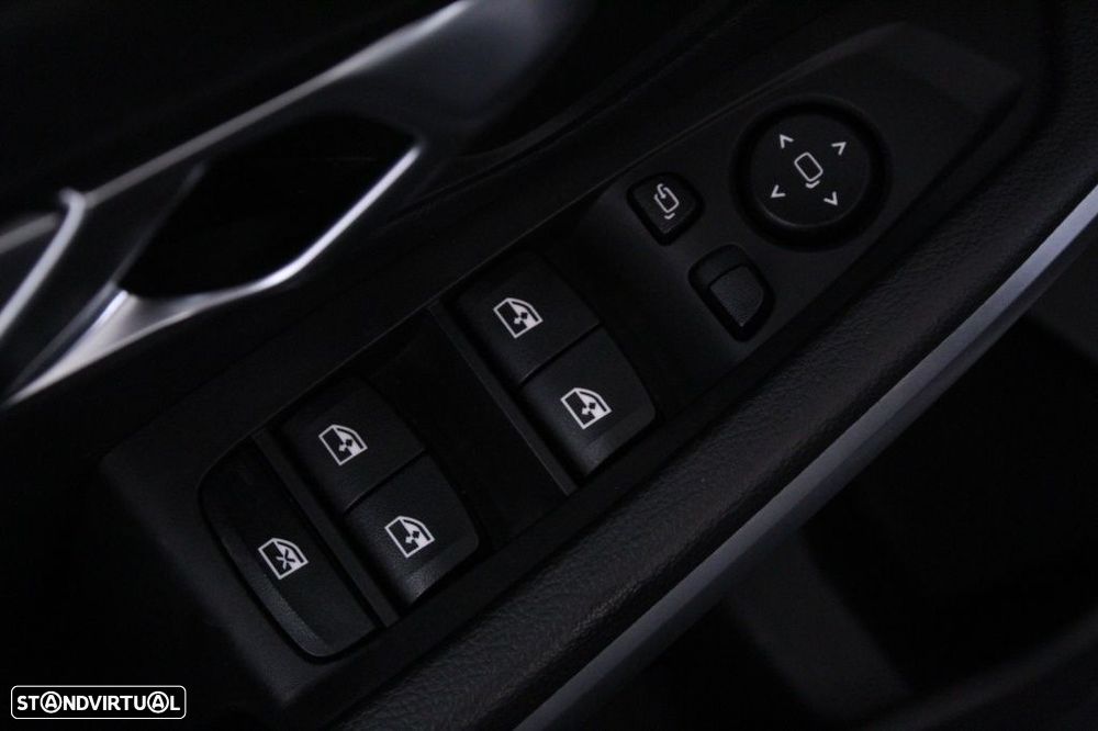 BMW 320 d Touring Pack Desportivo M Auto - 20