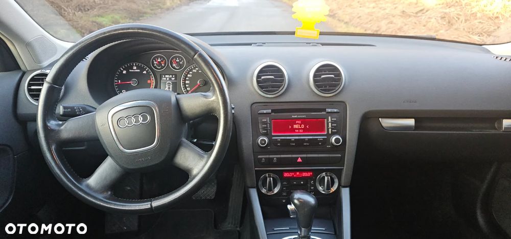 Audi A3 Sportback - 6