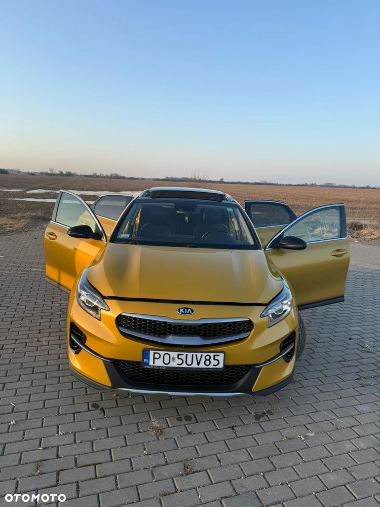 Kia XCeed 1.5 T-GDI L DCT - 2