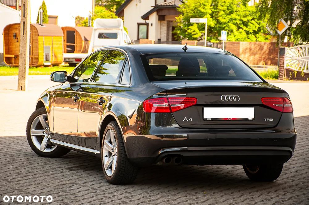 Audi A4 Limousine 1.8 TFSI Ambiente - 15
