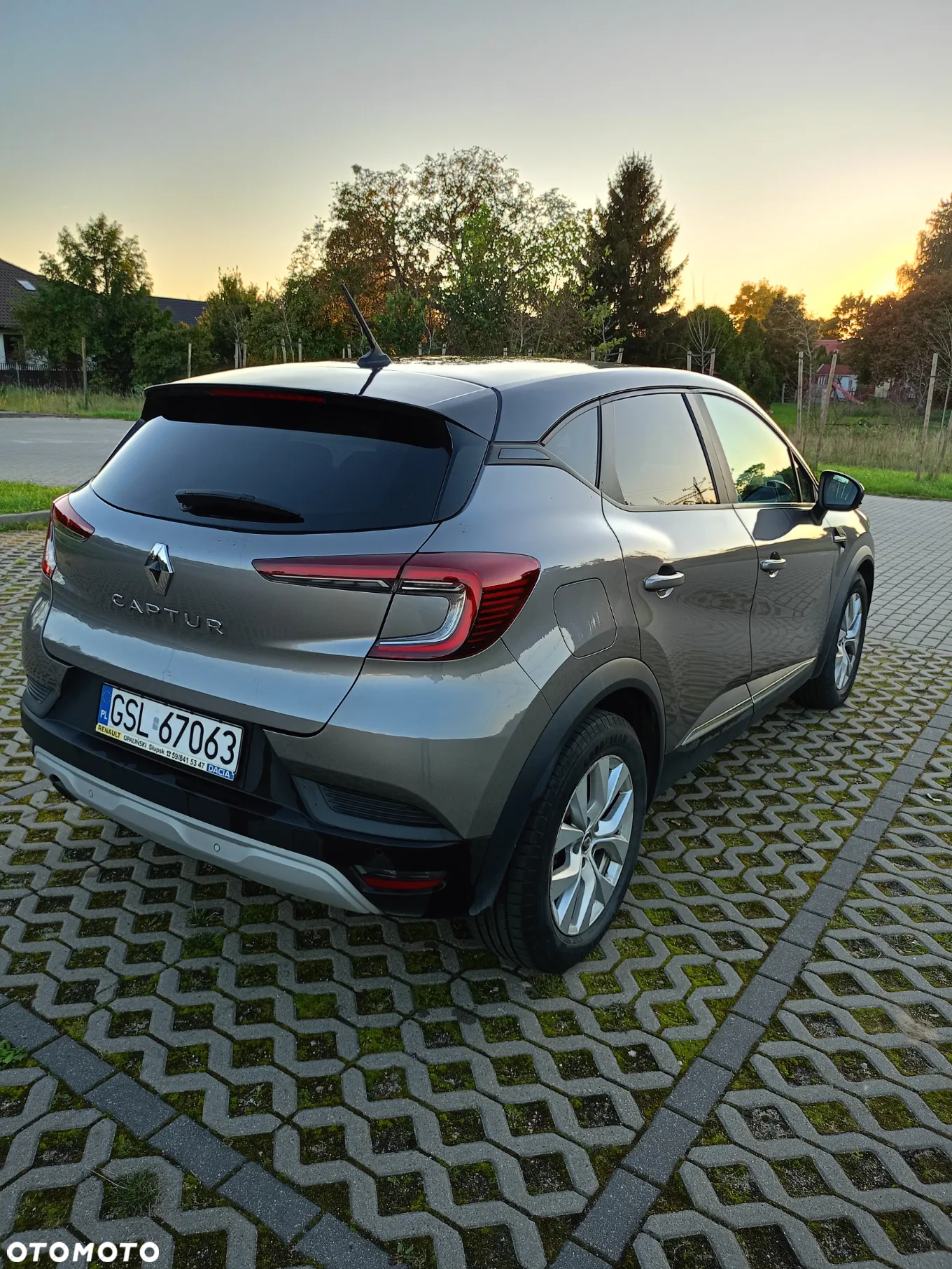 Renault Captur 1.0 TCe Zen - 8