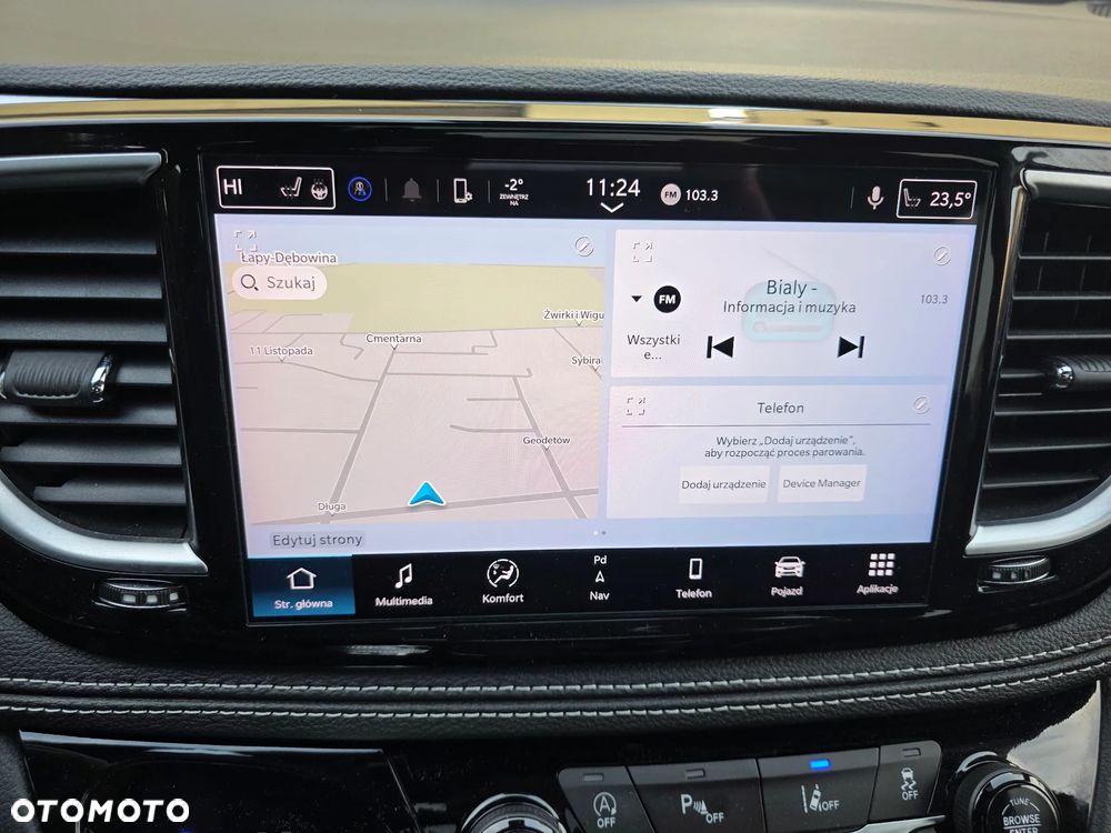 Chrysler Pacifica - 29